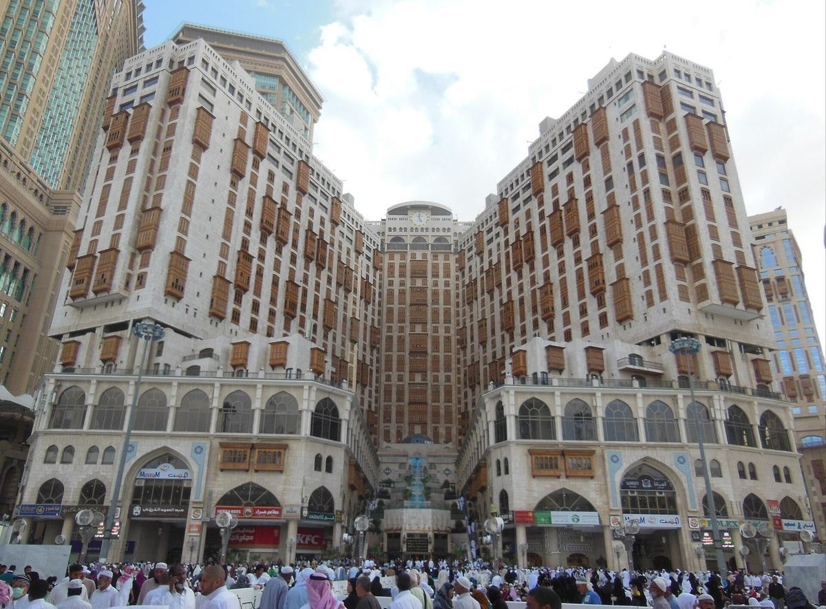 Al Marwa Rayhaan by Rotana