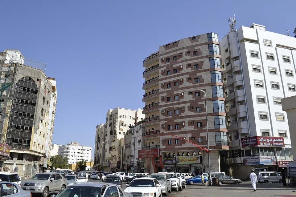 أوبروي المدينة