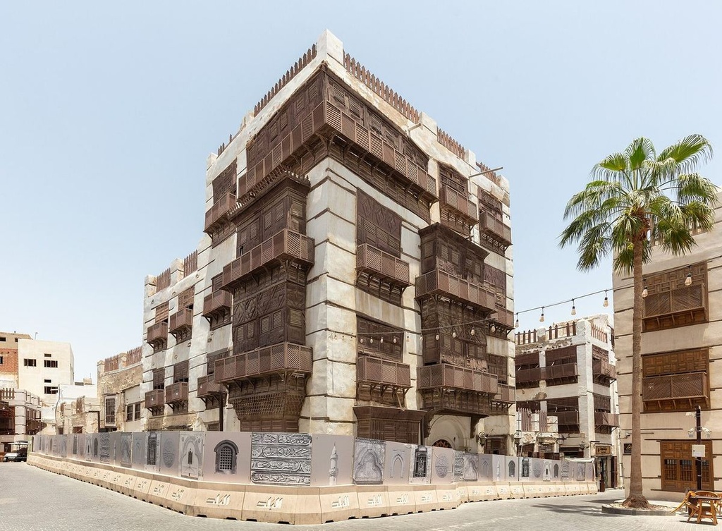 Saudi Grand Tour - Riyadh, AlUla & Jeddah (10 Days)